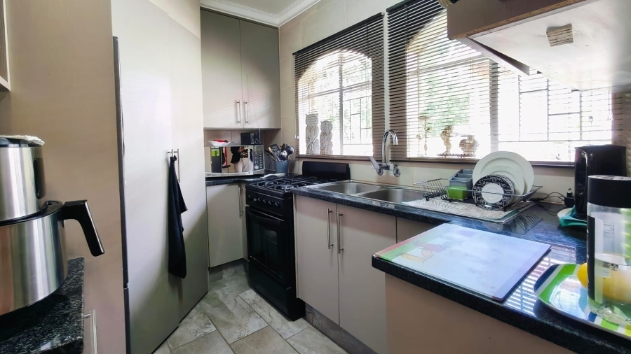 2 Bedroom Property for Sale in Miederpark North West
